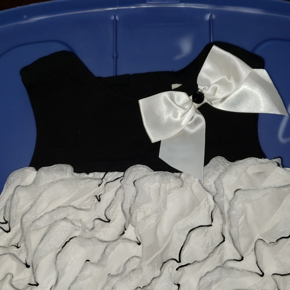 Ruffle top - Picture 2 of 5